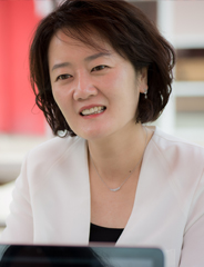 배우 김정은