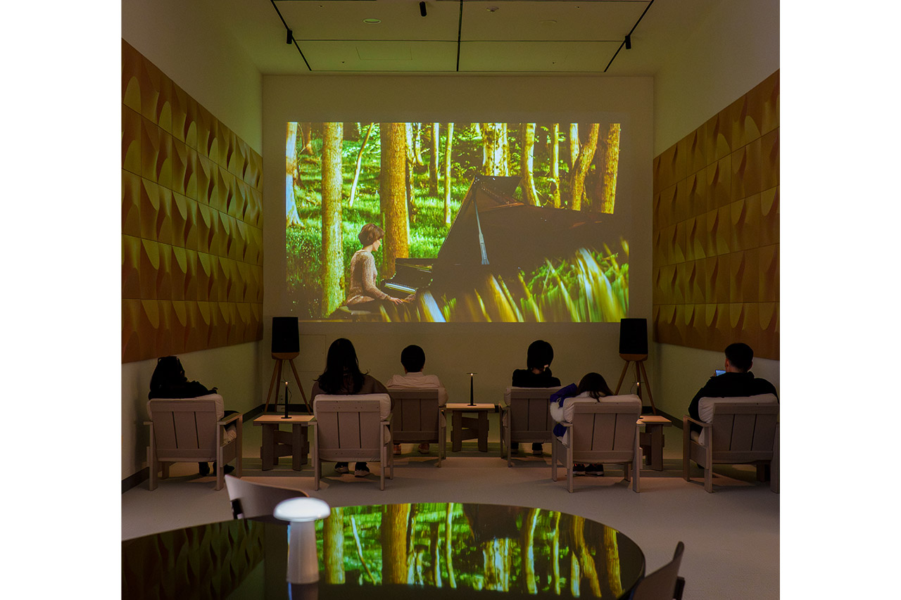 (1층) 리스닝룸 내부 사진 2