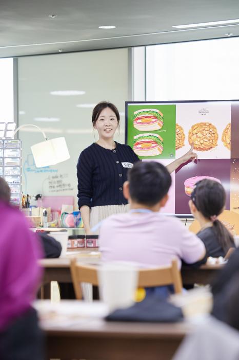 2023 틴즈를응원해 10월 <맛있는예술, 달콤한 아츠포틴즈>
