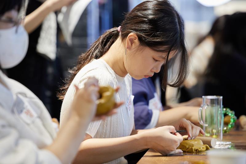 2023 틴즈를응원해 10월 <맛있는예술, 달콤한 아츠포틴즈>