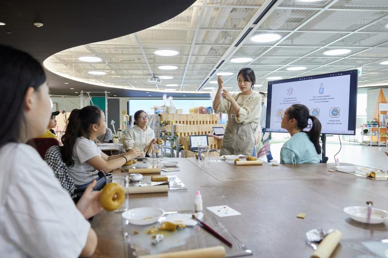 2023 틴즈를응원해 10월 <맛있는예술, 달콤한 아츠포틴즈>