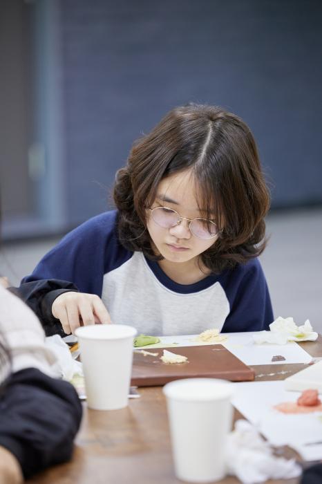 2023 틴즈를응원해 10월 <맛있는예술, 달콤한 아츠포틴즈>