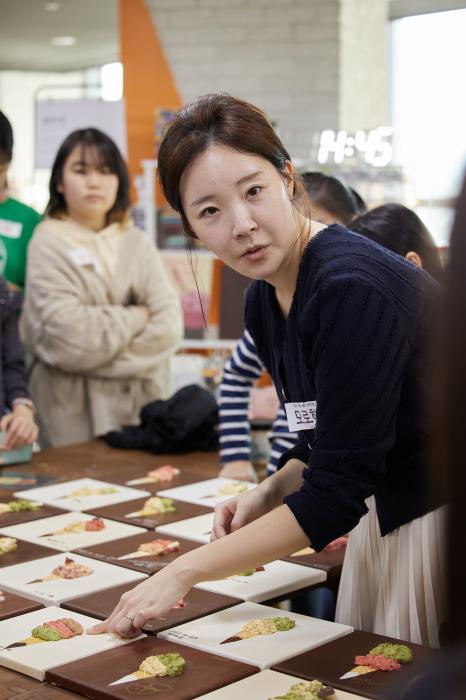 2023 틴즈를응원해 10월 <맛있는예술, 달콤한 아츠포틴즈>