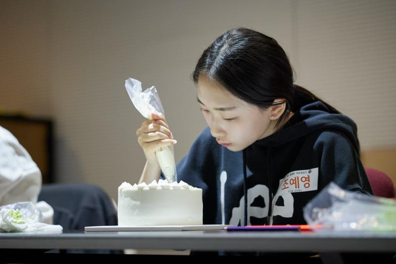 2023 틴즈를응원해 10월 <맛있는예술, 달콤한 아츠포틴즈>