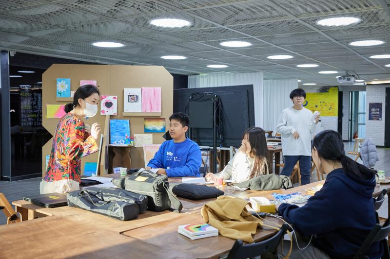2023 아츠포틴즈LAB 가을워크숍 <육진아TA '무한한 공간 저 너머로!'>_은행조