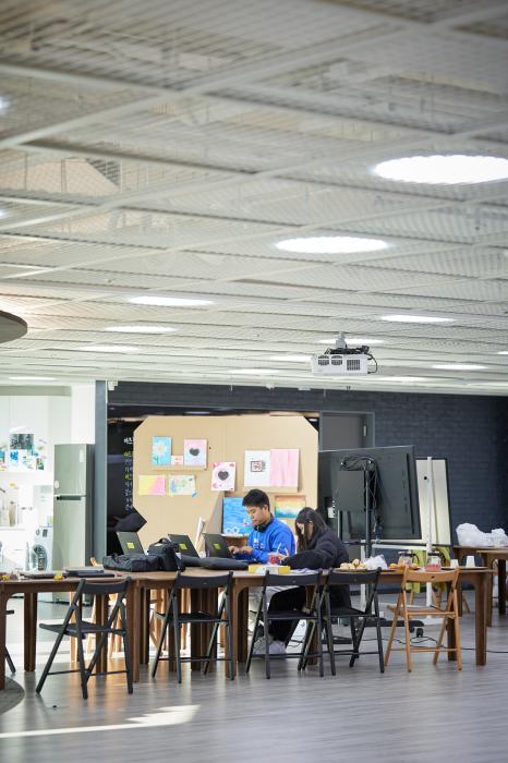 2023 아츠포틴즈LAB 가을워크숍 <육진아TA '무한한 공간 저 너머로!'>_은행조