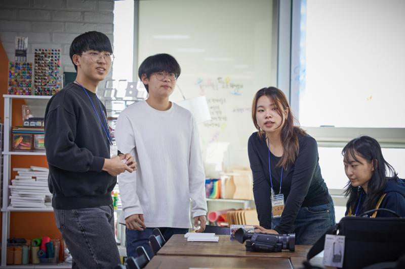 2023 아츠포틴즈LAB 가을워크숍 <육진아TA '무한한 공간 저 너머로!'>_은행조