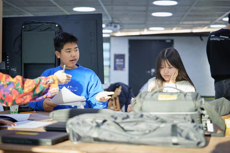 2023 아츠포틴즈LAB 가을워크숍 <육진아TA '무한한 공간 저 너머로!'>_은행조