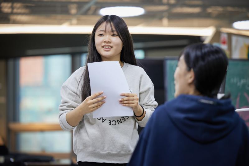 2023 아츠포틴즈LAB 가을워크숍 <육진아TA '무한한 공간 저 너머로!'>_은행조