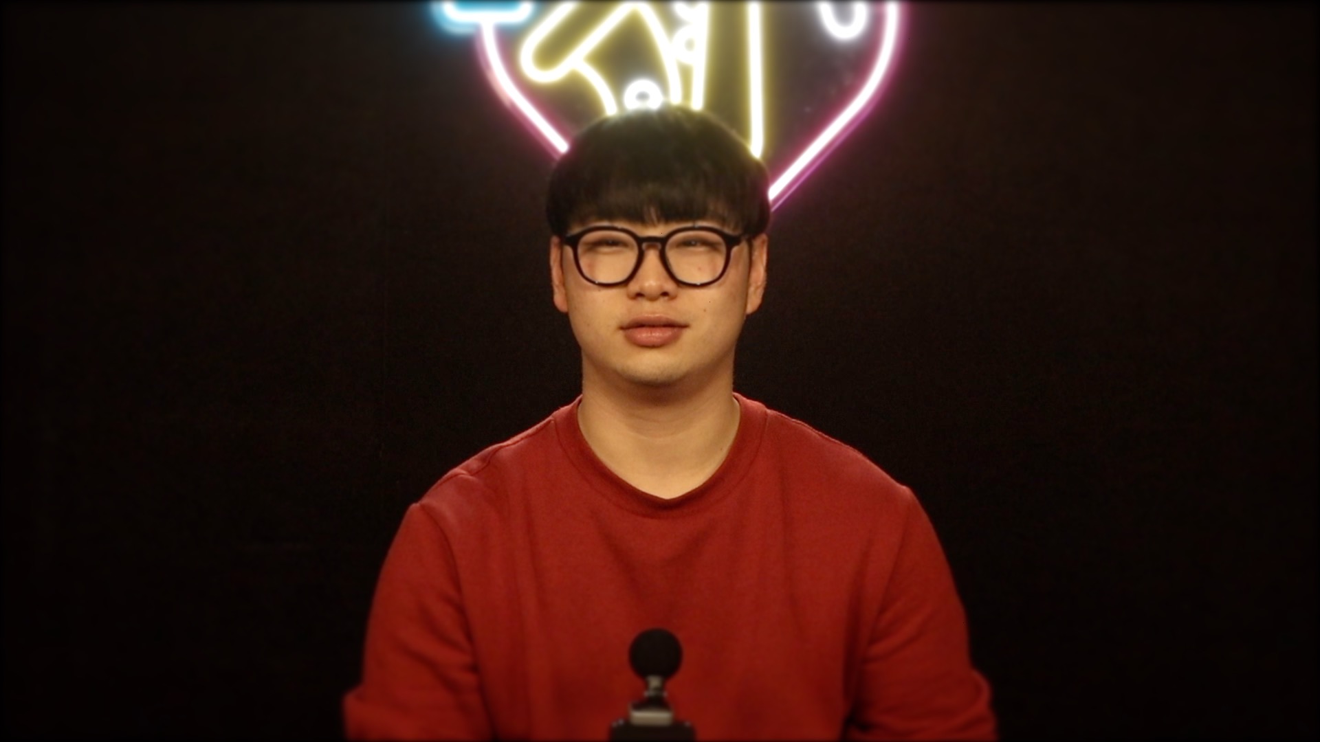 인터뷰 사진2 