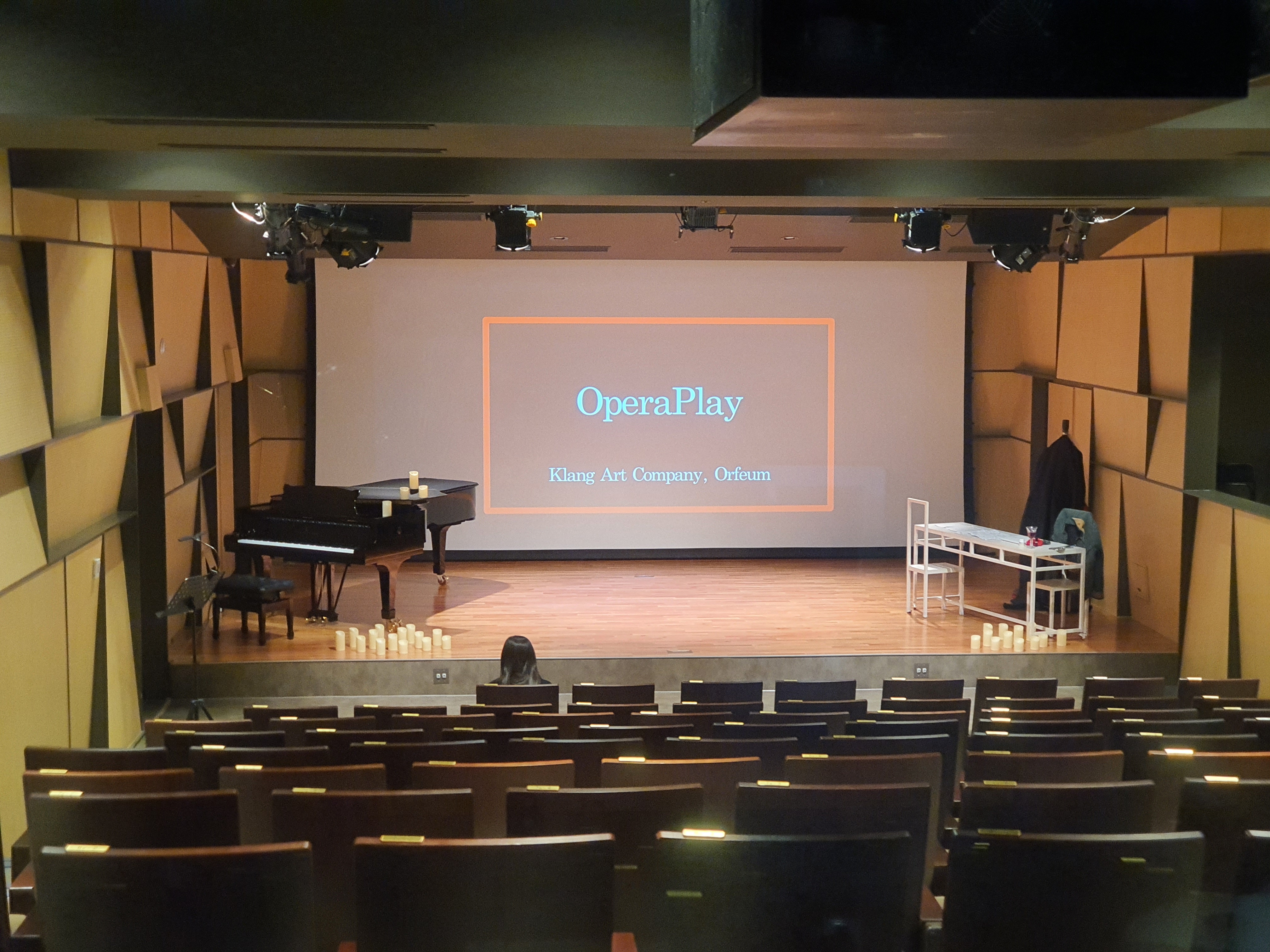 라칼라스 OperaPlay