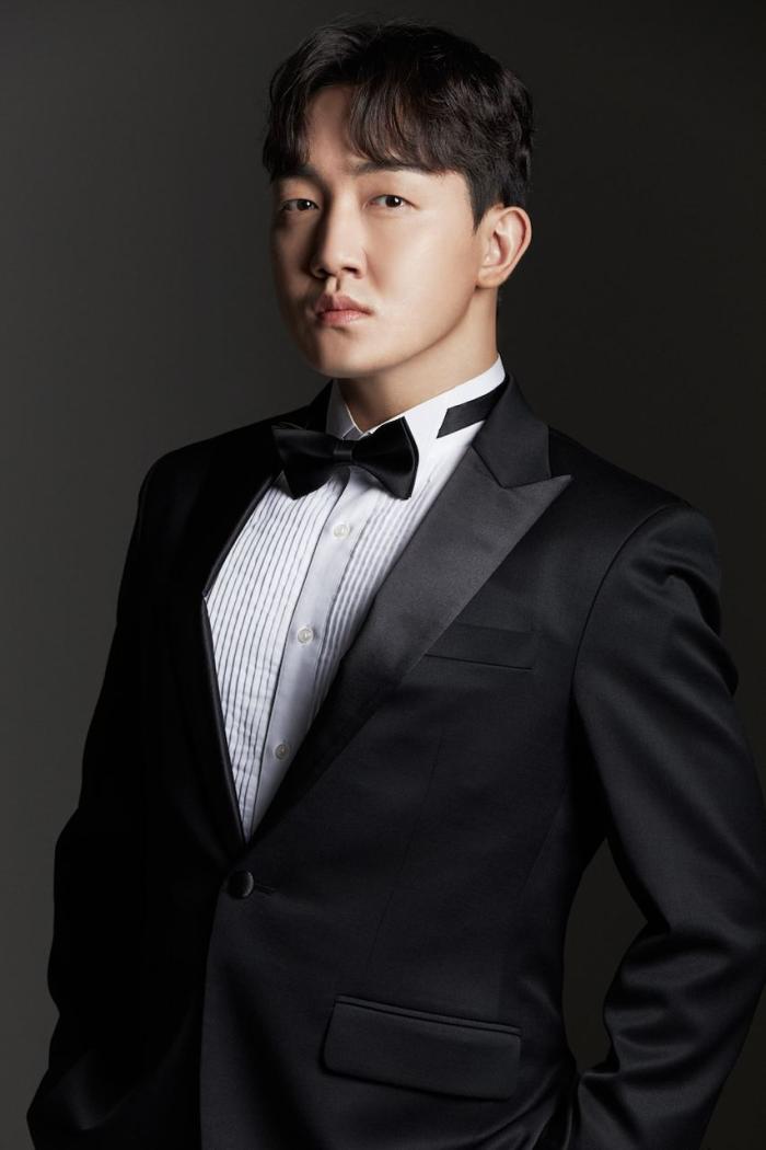 테너 김동현.jpg