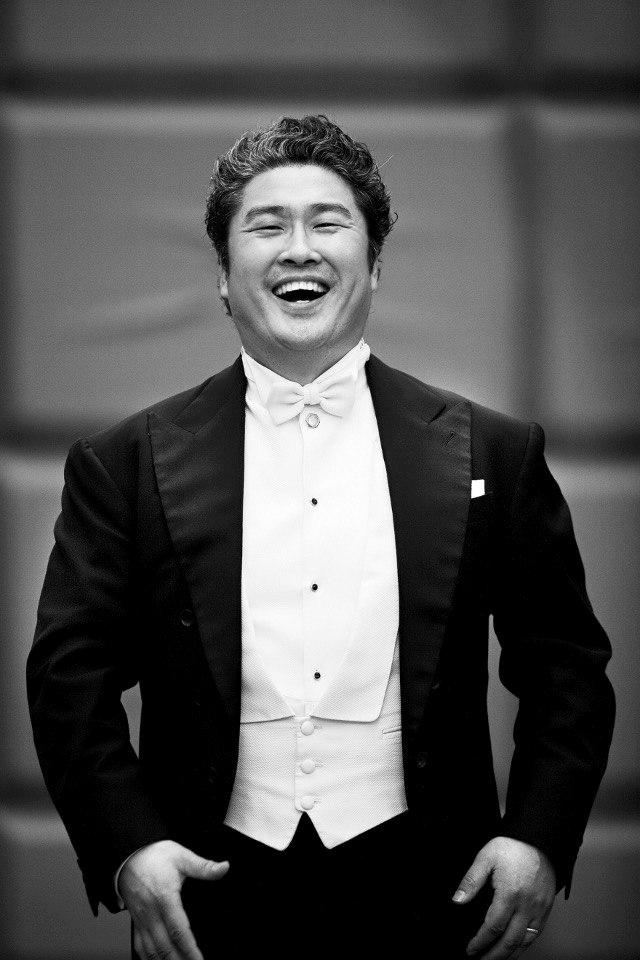 바리톤 우주호.jpg